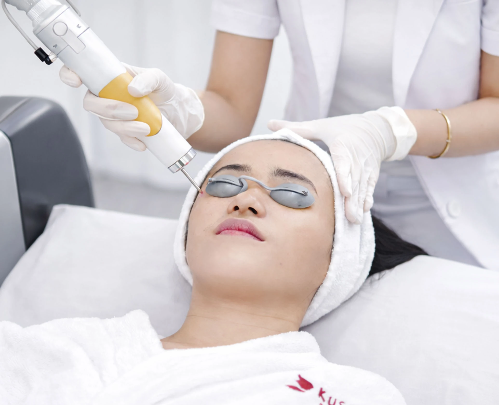 Laser Pico Texture Glow: Solusi Scar, Pori Besar & Kulit Halus